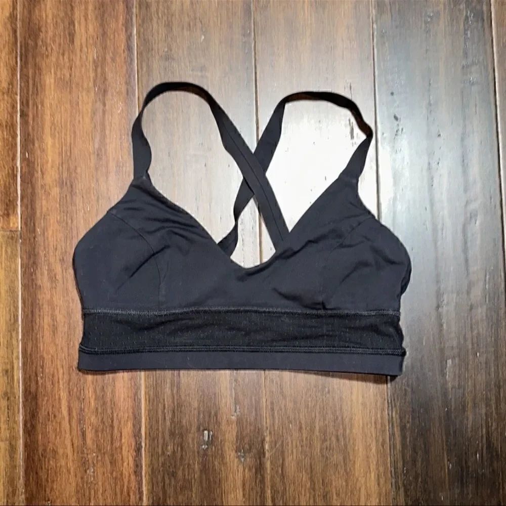 Lululemon Sports Bra 